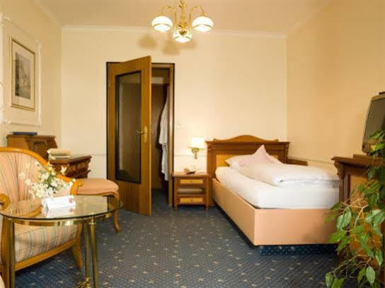 Hotel Sacher-Stoiber Bad Füssing Exteriér fotografie